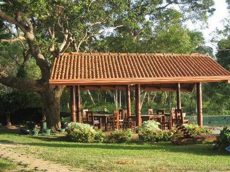 Taprospa Tissa Tissamaharama Extérieur photo